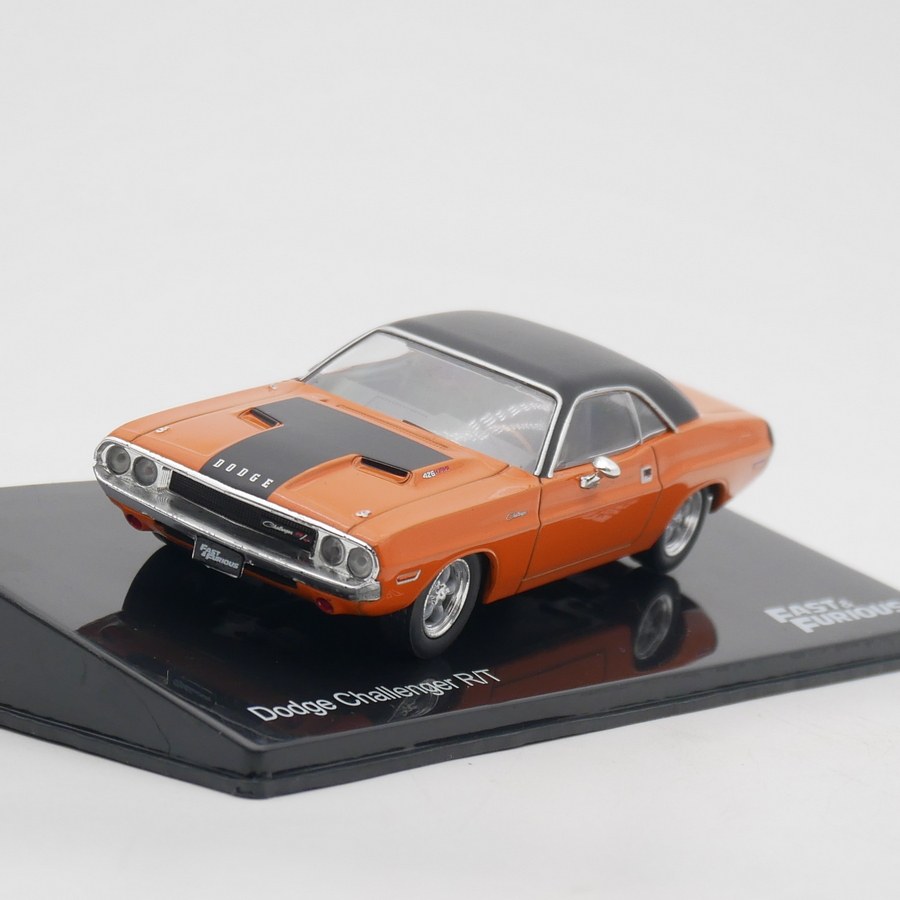 Movies - Coche de Aleación a Escala 1:43