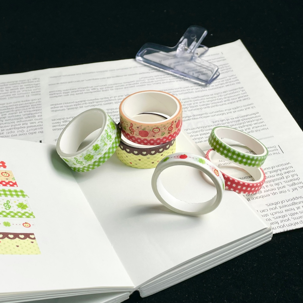 Cinta adhesiva decorativa con  - Blank Sheet Music Notebook reseña y precio